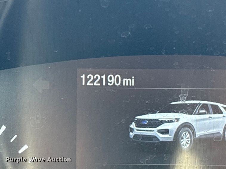 image for item EU7140 2021 Ford Explorer Police Interceptor SUV