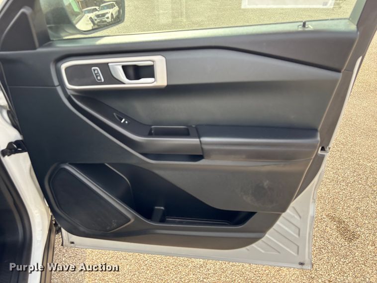 image for item EU7140 2021 Ford Explorer Police Interceptor SUV