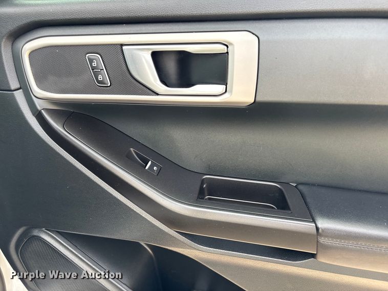 image for item EU7140 2021 Ford Explorer Police Interceptor SUV