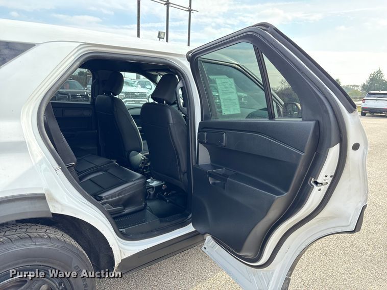 image for item EU7140 2021 Ford Explorer Police Interceptor SUV