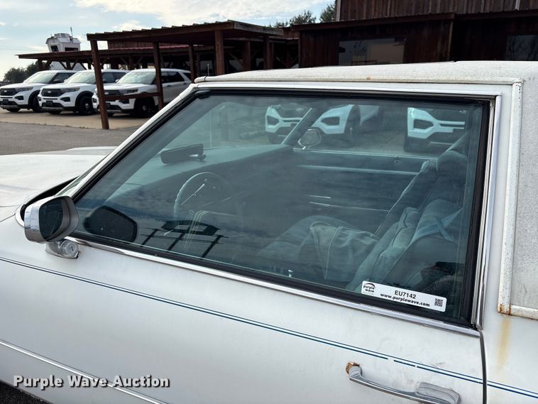 image for item EU7142 1976 Oldsmobile Ninety Eight Regency 