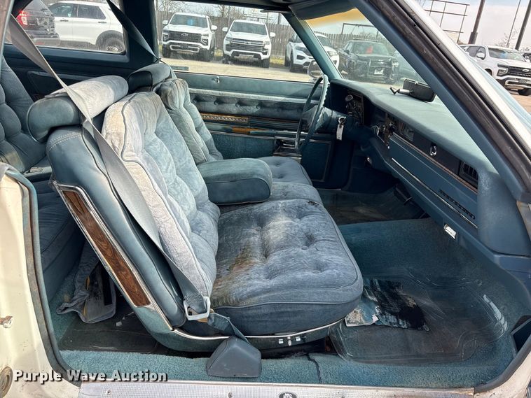 image for item EU7142 1976 Oldsmobile Ninety Eight Regency 