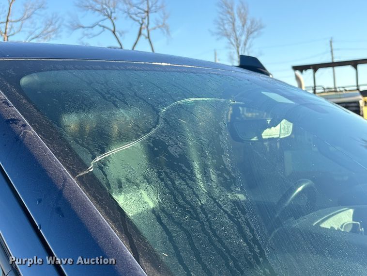 image for item EU7329 2022 Chevrolet Silverado 3500HD Crew Cab pickup truck