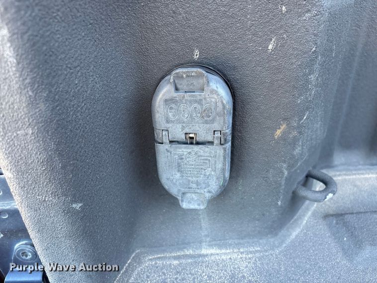 image for item EU7329 2022 Chevrolet Silverado 3500HD Crew Cab pickup truck