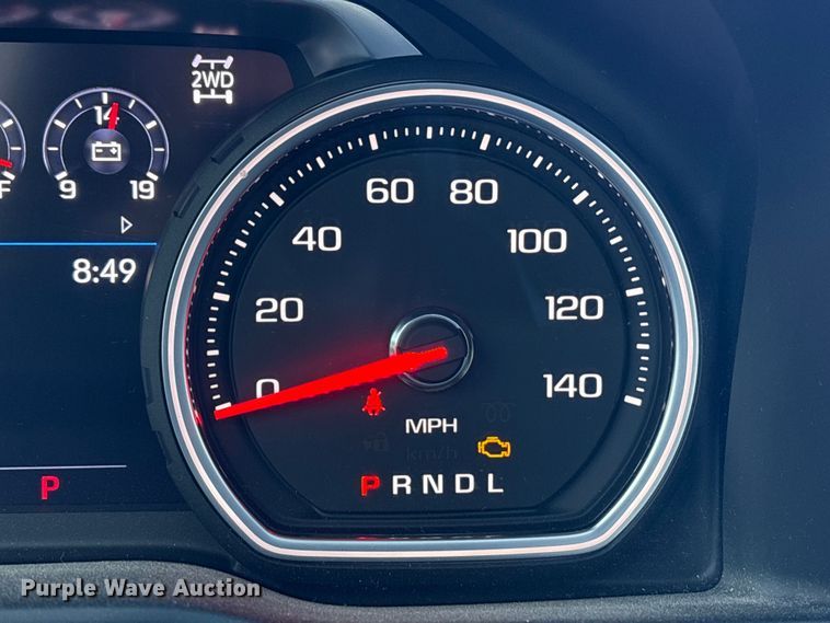 image for item EU7329 2022 Chevrolet Silverado 3500HD Crew Cab pickup truck