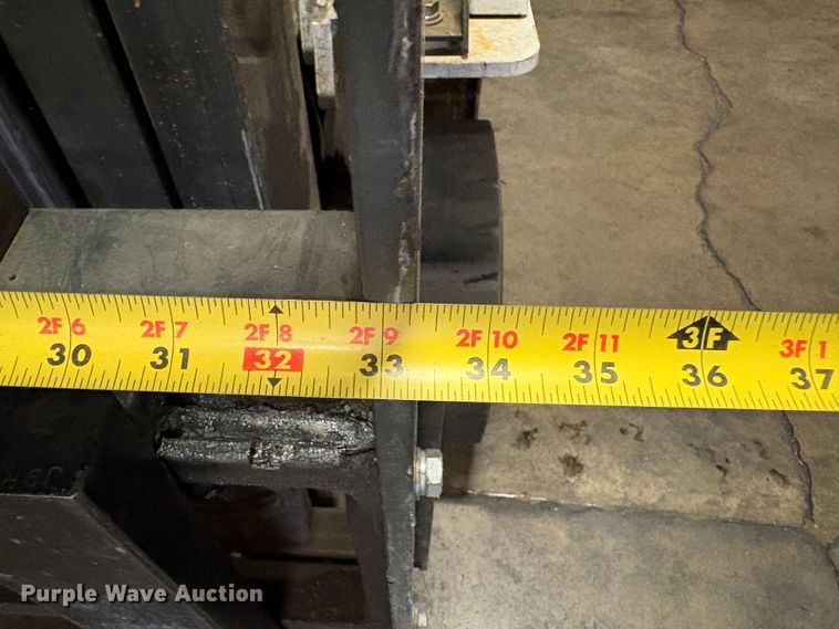 image for item EU8577 2017 UniCarriers CFS40 forklift