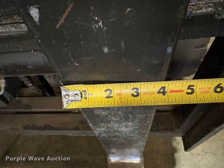 image for item EU8577 2017 UniCarriers CFS40 forklift