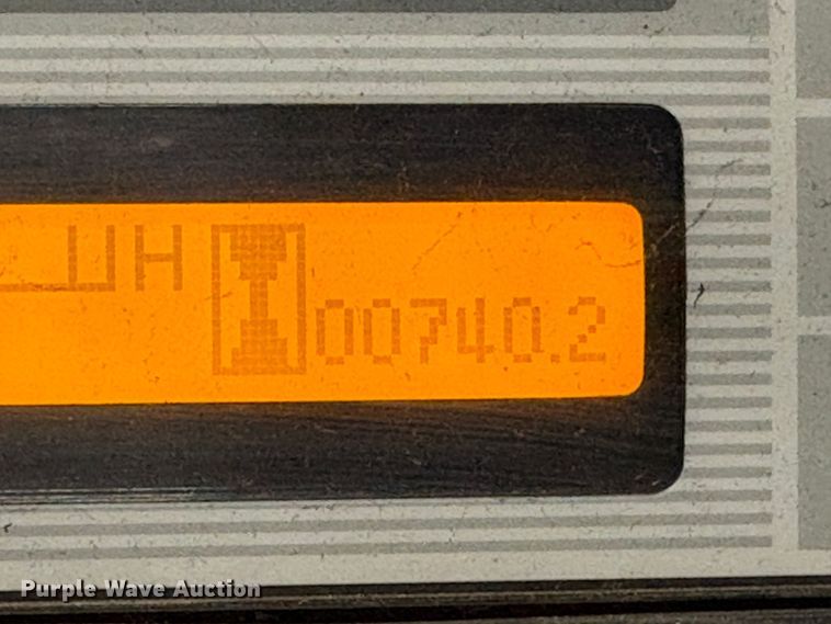 image for item EU8577 2017 UniCarriers CFS40 forklift