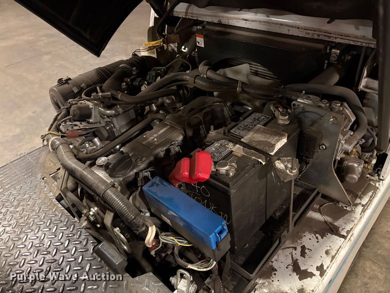 image for item EU8577 2017 UniCarriers CFS40 forklift