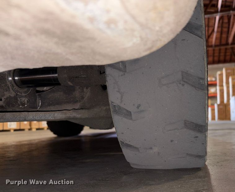 image for item EU8577 2017 UniCarriers CFS40 forklift