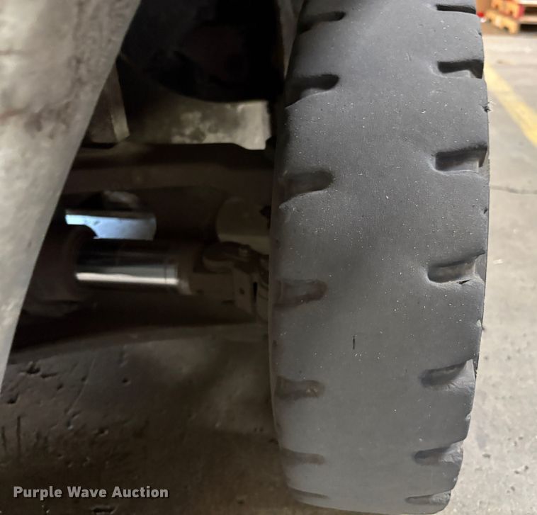 image for item EU8579 2017 UniCarriers PF50 forklift