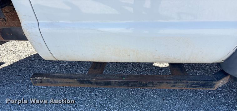 image for item EV2649 2012 Ford F450 Super Duty XL flatbed truck