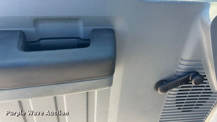 image for item EV2649 2012 Ford F450 Super Duty XL flatbed truck