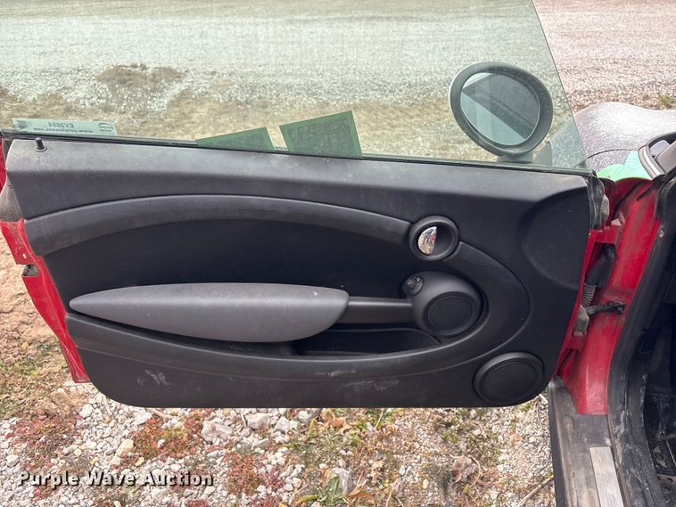 image for item EV2654 2007 Mini Cooper 