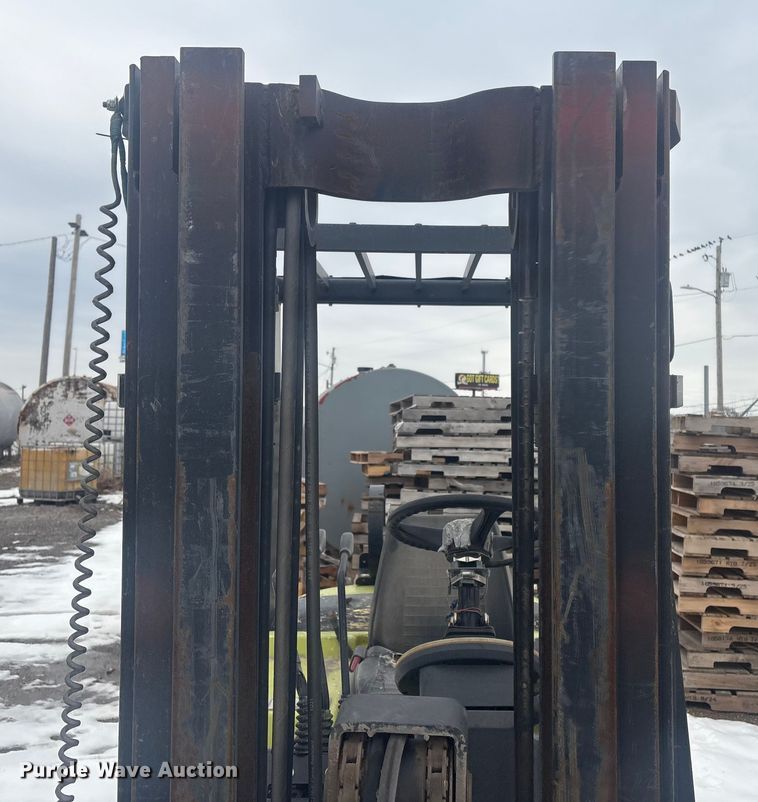 image for item EV2669 Clark C25L forklift