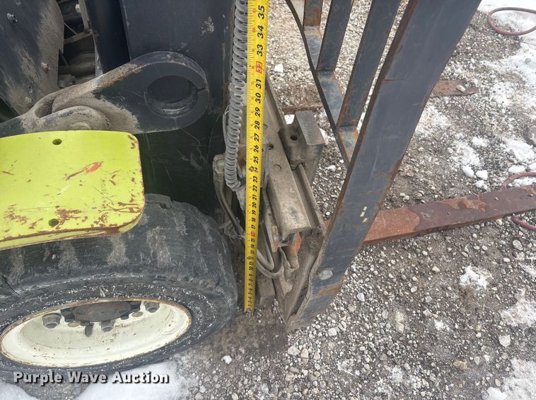 image for item EV2669 Clark C25L forklift