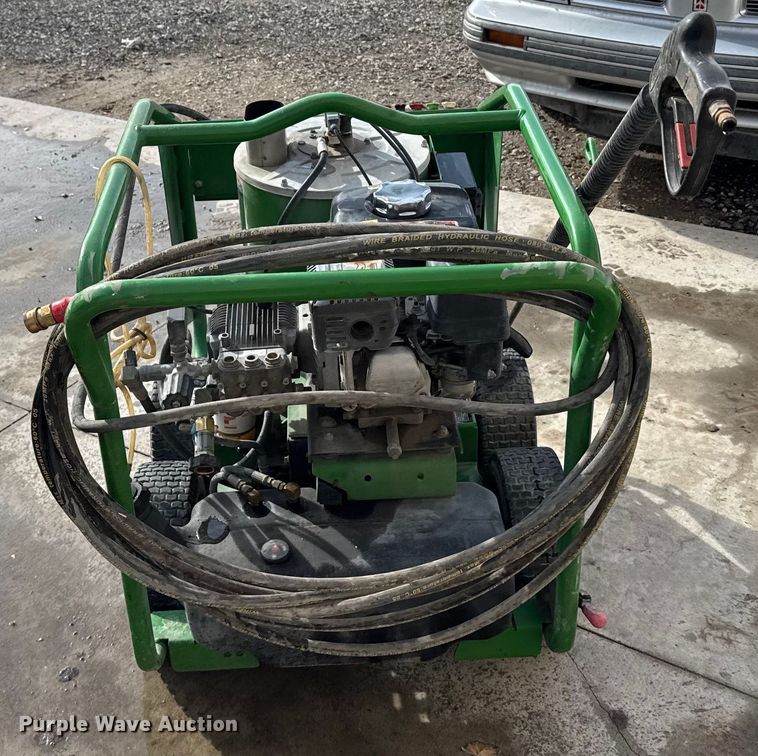 image for item FB0568 John Deere AC-2500GHH hot pressure washer