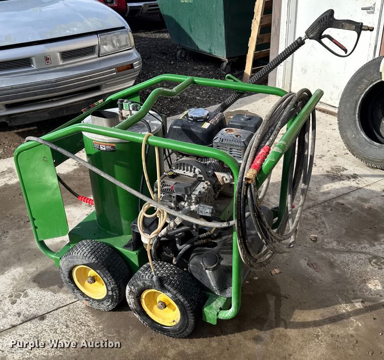 image for item FB0568 John Deere AC-2500GHH hot pressure washer