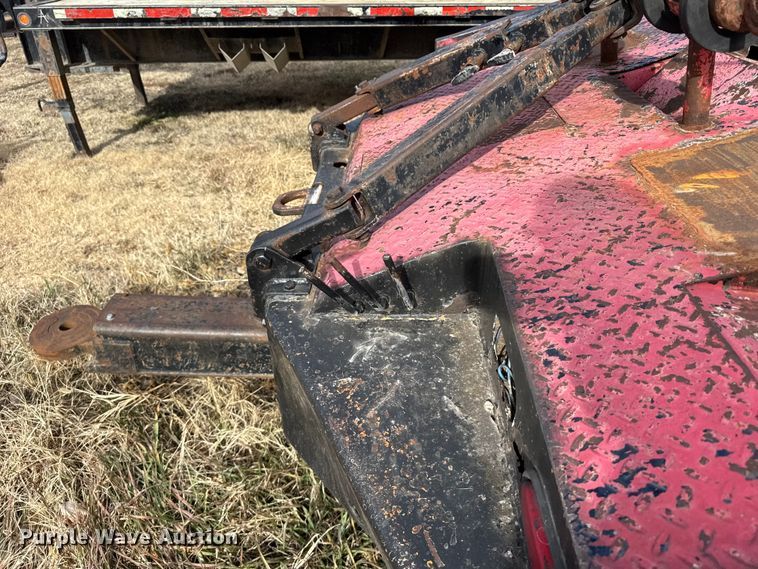 image for item FB0569 1996 GMC C6 tow truck