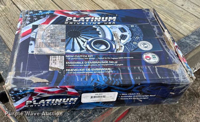 image for item FB0569 1996 GMC C6 tow truck