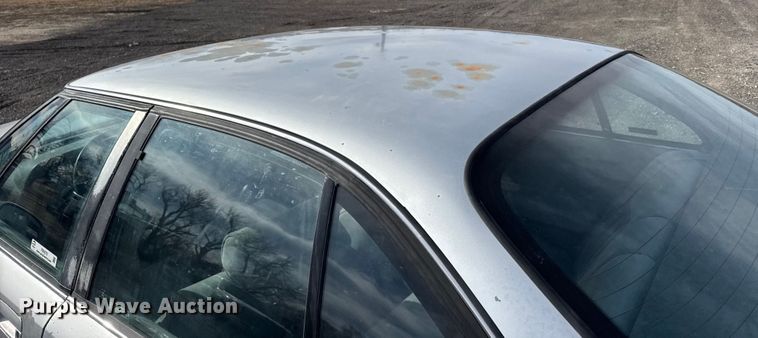 image for item FB0570 1992 Oldsmobile Royale 