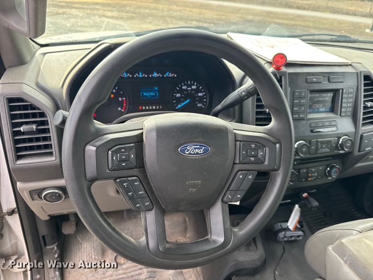 image for item FB0571 2017 Ford F550 utility / service truck