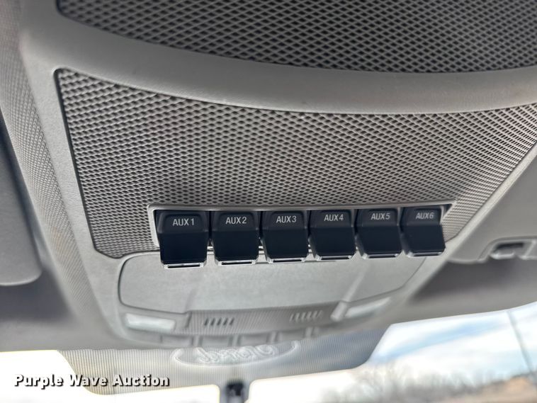 image for item FB0571 2017 Ford F550 utility / service truck