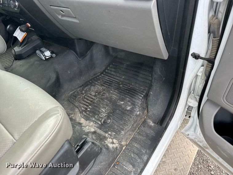 image for item FB0571 2017 Ford F550 utility / service truck