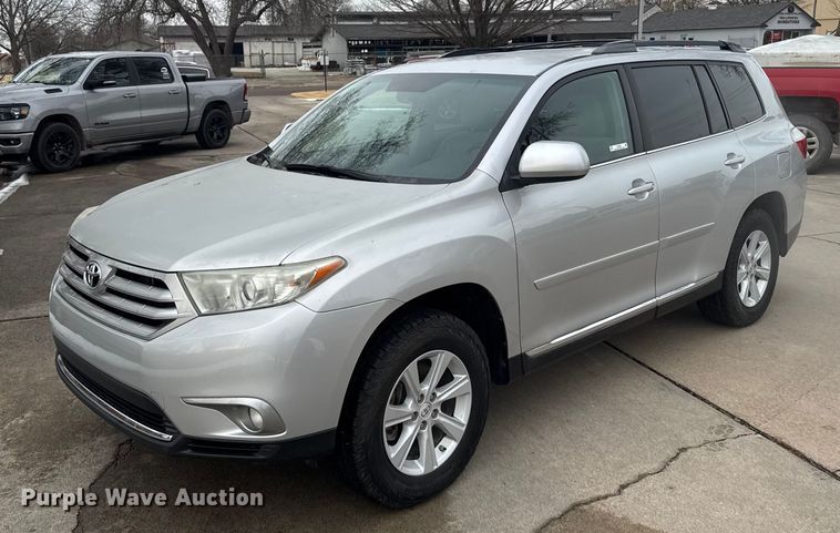 image for item FB0663 2012 Toyota Highlander SUV