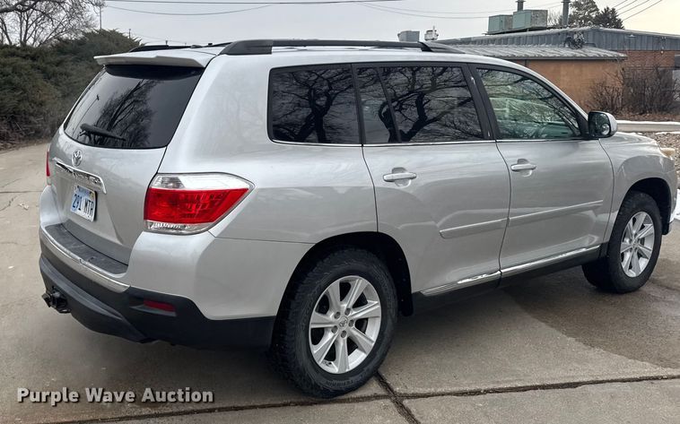 image for item FB0663 2012 Toyota Highlander SUV