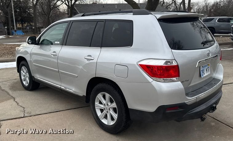 image for item FB0663 2012 Toyota Highlander SUV