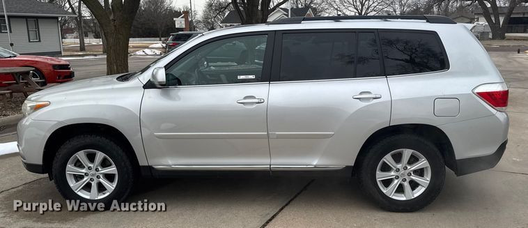 image for item FB0663 2012 Toyota Highlander SUV