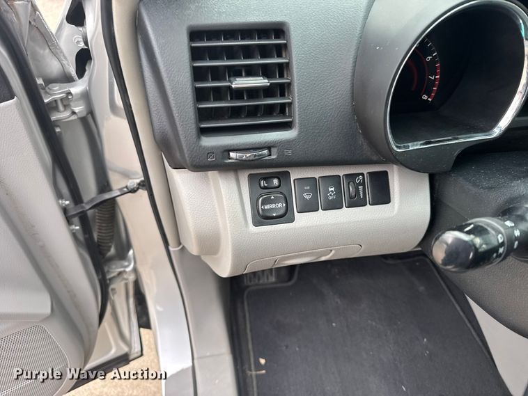 image for item FB0663 2012 Toyota Highlander SUV