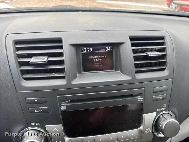 image for item FB0663 2012 Toyota Highlander SUV