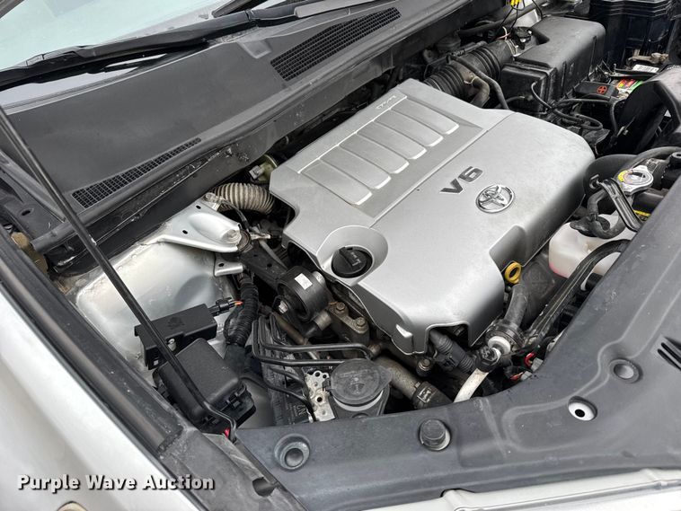 image for item FB0663 2012 Toyota Highlander SUV