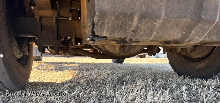 image for item FB0726 2007 GMC C5500 pickup truck