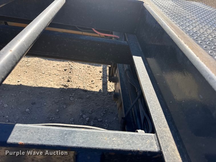 image for item FB0727 2023 Texas Pride roll off dumpster trailer  