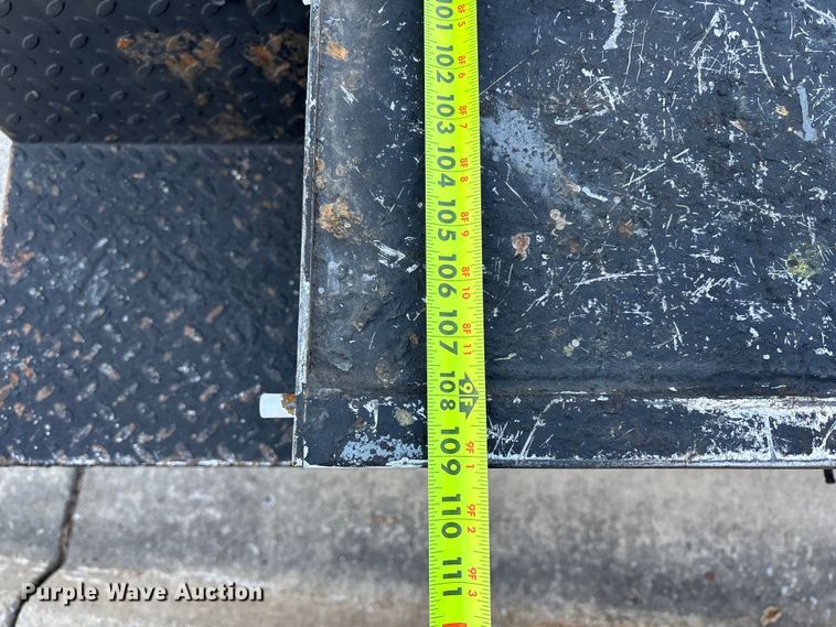 image for item FB3472 2015 Chevrolet Silverado utility bed pickup truck