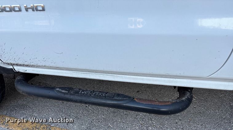 image for item FB3472 2015 Chevrolet Silverado utility bed pickup truck