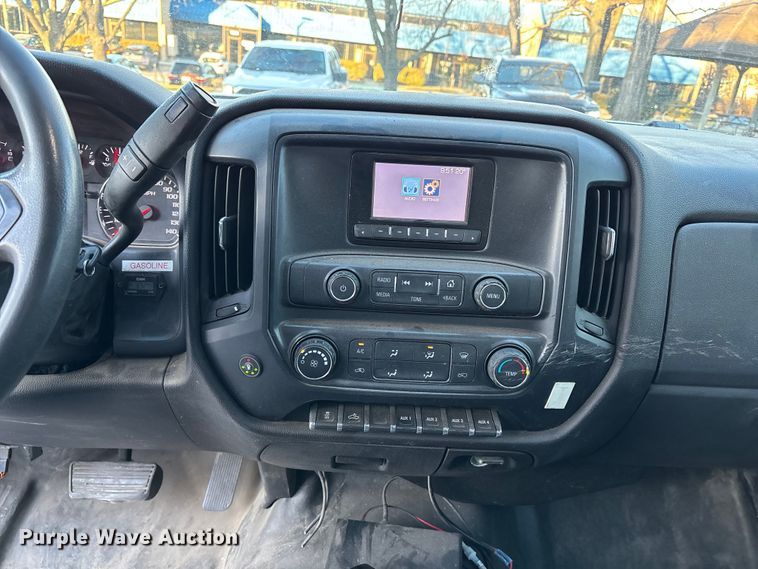 image for item FB3472 2015 Chevrolet Silverado utility bed pickup truck