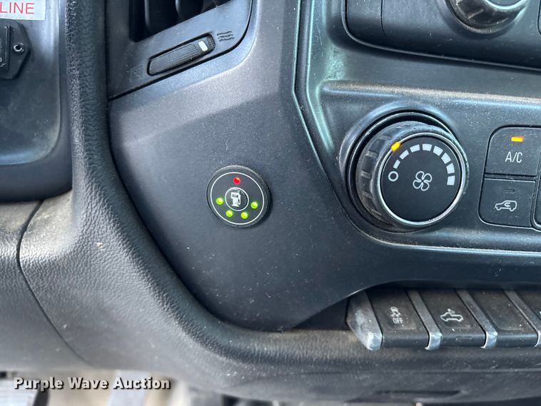 image for item FB3472 2015 Chevrolet Silverado utility bed pickup truck