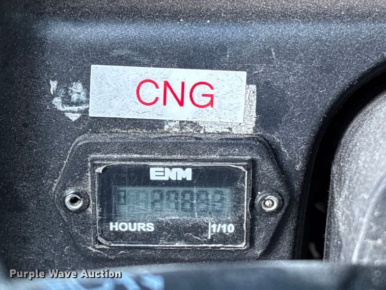 image for item FB3472 2015 Chevrolet Silverado utility bed pickup truck