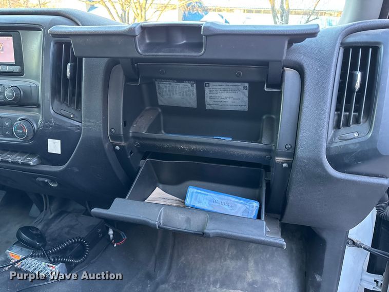 image for item FB3472 2015 Chevrolet Silverado utility bed pickup truck