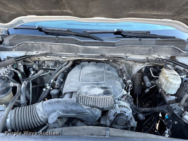 image for item FB3472 2015 Chevrolet Silverado utility bed pickup truck