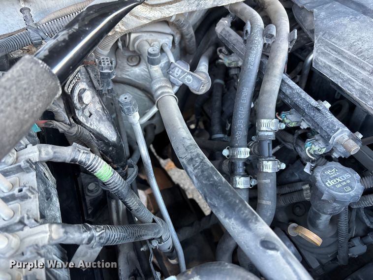 image for item FB3472 2015 Chevrolet Silverado utility bed pickup truck