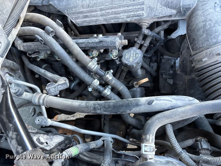 image for item FB3472 2015 Chevrolet Silverado utility bed pickup truck