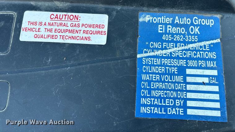 image for item FB3472 2015 Chevrolet Silverado utility bed pickup truck