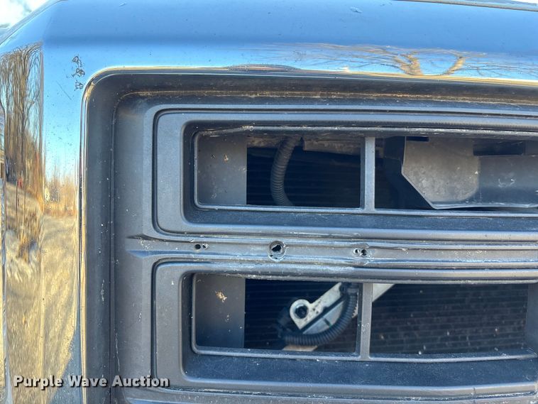 image for item FB3478 2015 GMC Sierra 1500 Crew Cab pickup truck