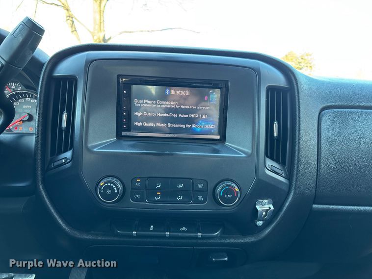 image for item FB3478 2015 GMC Sierra 1500 Crew Cab pickup truck