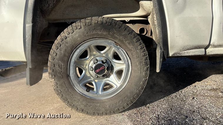 image for item FB3478 2015 GMC Sierra 1500 Crew Cab pickup truck